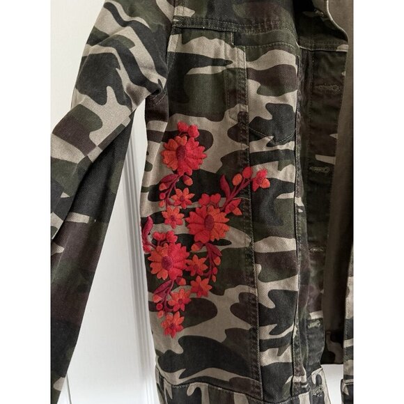 Anthropologie Pilcro Size S Camo Camouflage Embroidered Denim Jacket - Picture 7 of 10